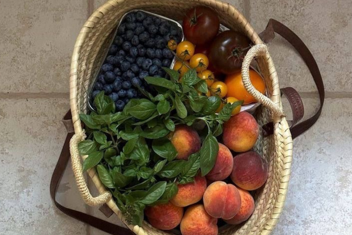 Balancing Blood Sugar With PCOS: The Secret To Taking Back Control Of Your Hormones
